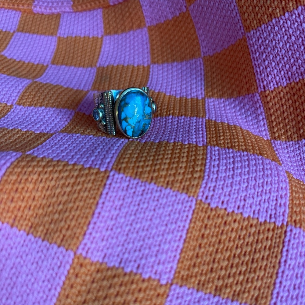 Stearling silver turquoise two tone ring💙